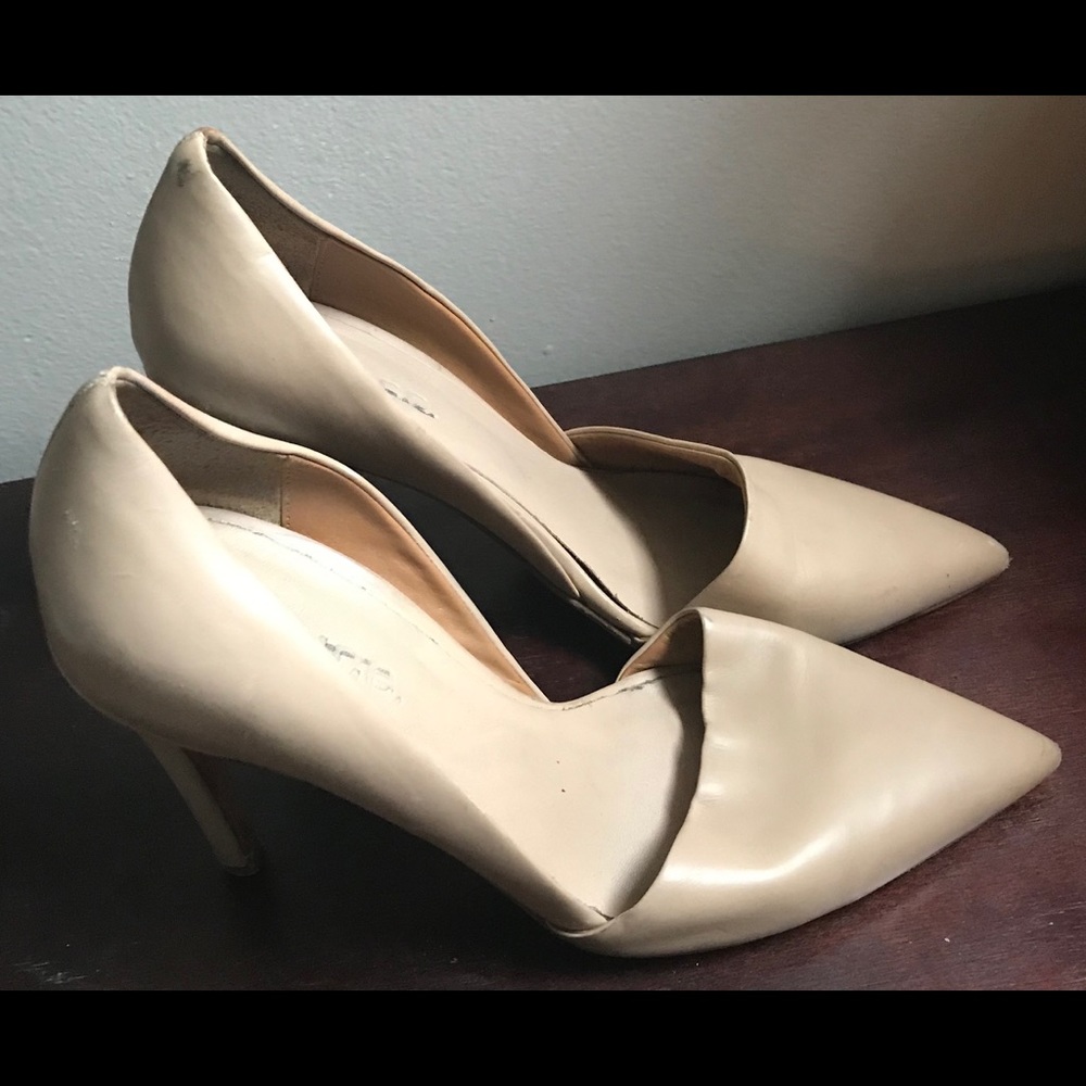 Vince soft leather pump